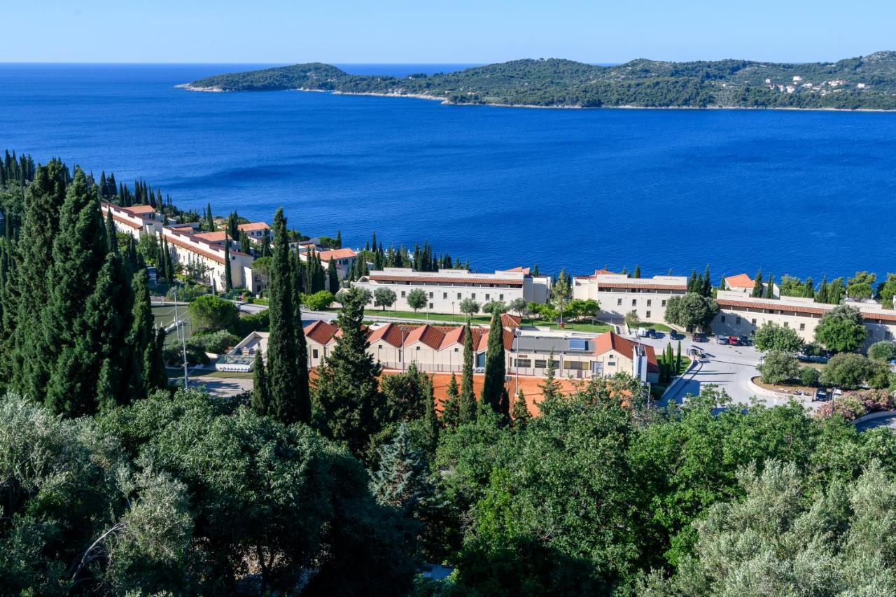 Apartment Mario - Veliki Stan Za Odmor - Terasa- Vrt - Bazen - Pogled More, Izoliran โอราซัซ ภายนอก รูปภาพ