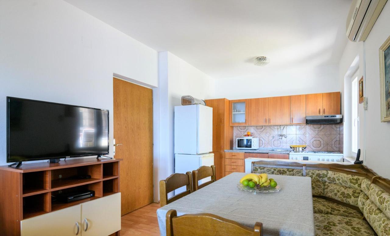 Apartment Mario - Veliki Stan Za Odmor - Terasa- Vrt - Bazen - Pogled More, Izoliran โอราซัซ ภายนอก รูปภาพ