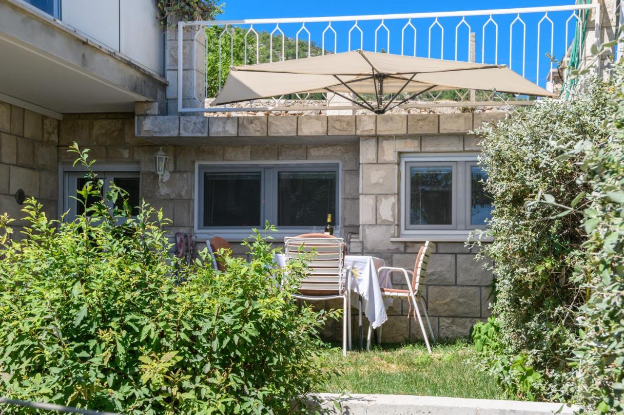 Apartment Mario - Veliki Stan Za Odmor - Terasa- Vrt - Bazen - Pogled More, Izoliran โอราซัซ ภายนอก รูปภาพ